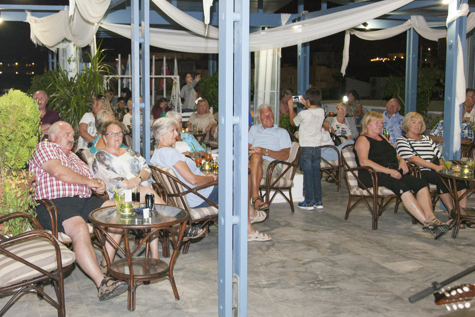 Seagull Hotel And Apartments Agia Marina Exterior foto